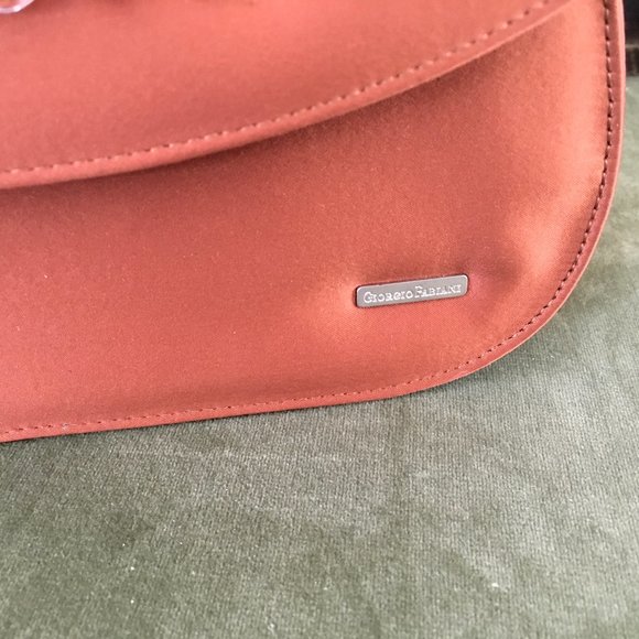 Giorgio Fabiani Satin Evening Bag - Picture 4 of 12